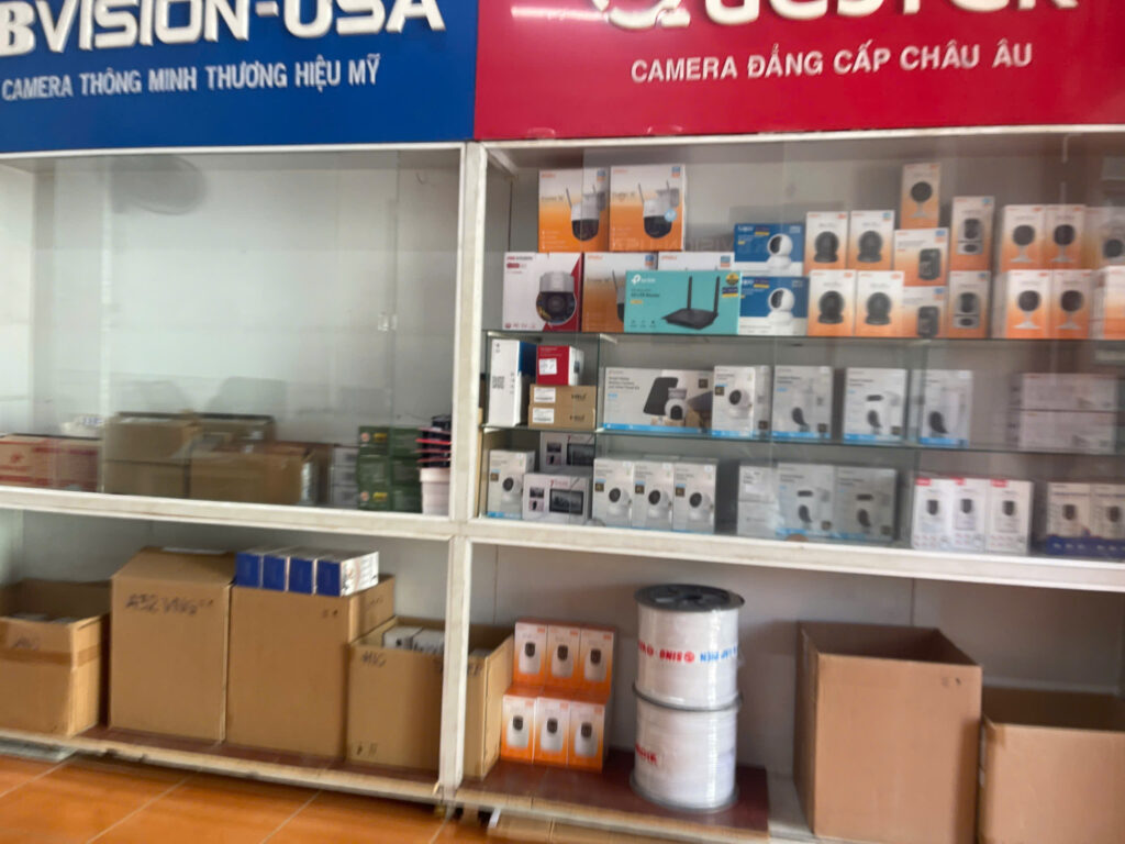 Mua camera giám sát ở đâu